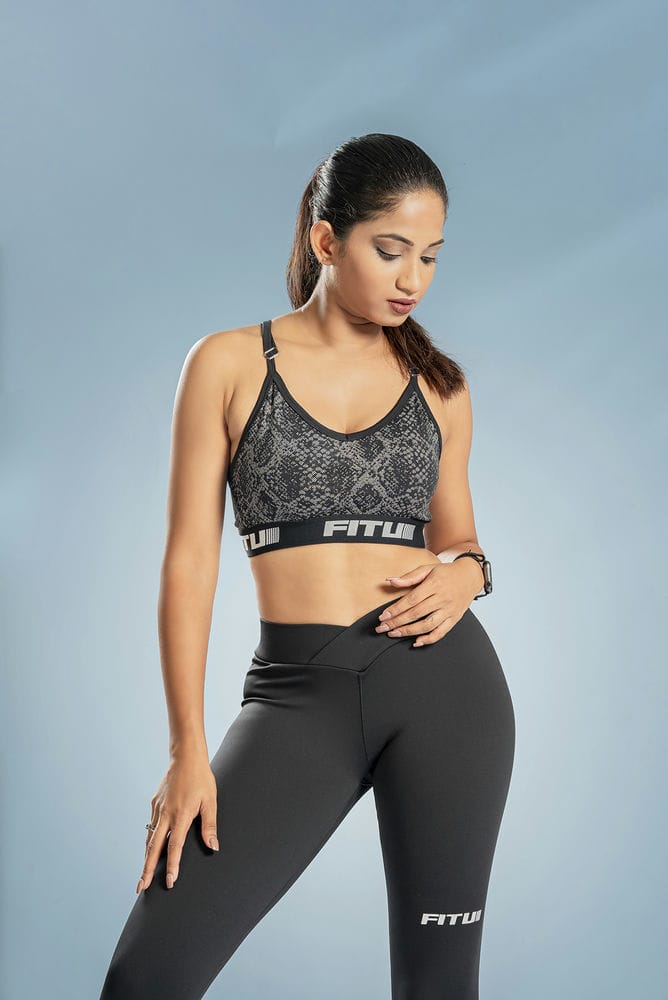 Unstoppable adjustable sports bra – Black Printed - FITU Activewear